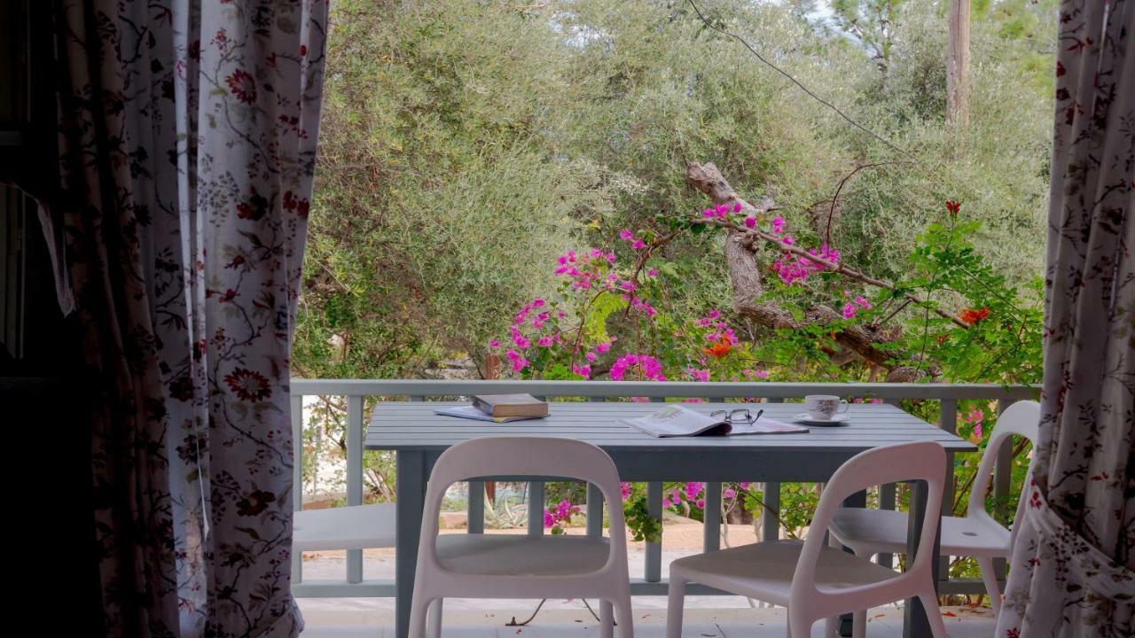 Mihaila Bungalows Sparta Exterior foto